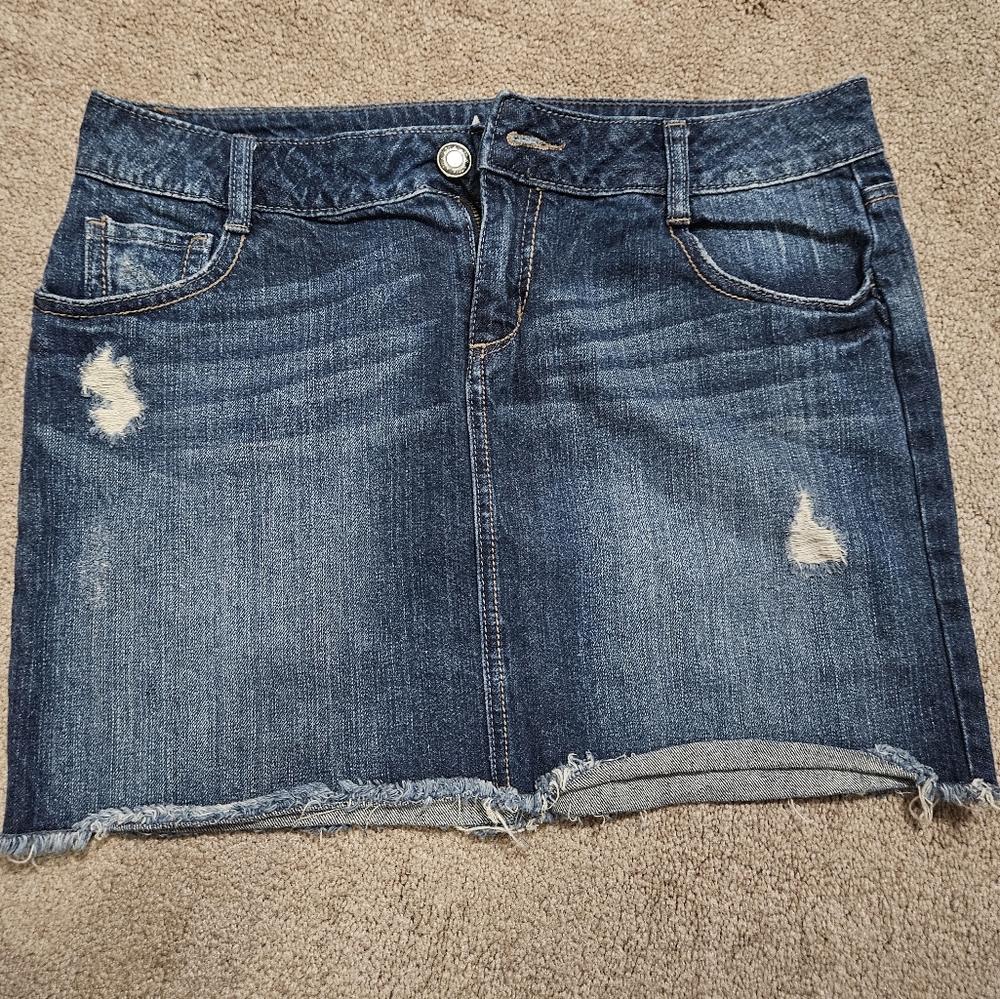Ladies mini skirt